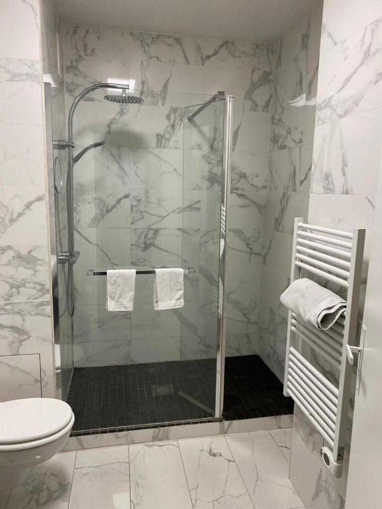 Spacieux Et Cosy Champs Elysees Arc De Triomphe Appartement